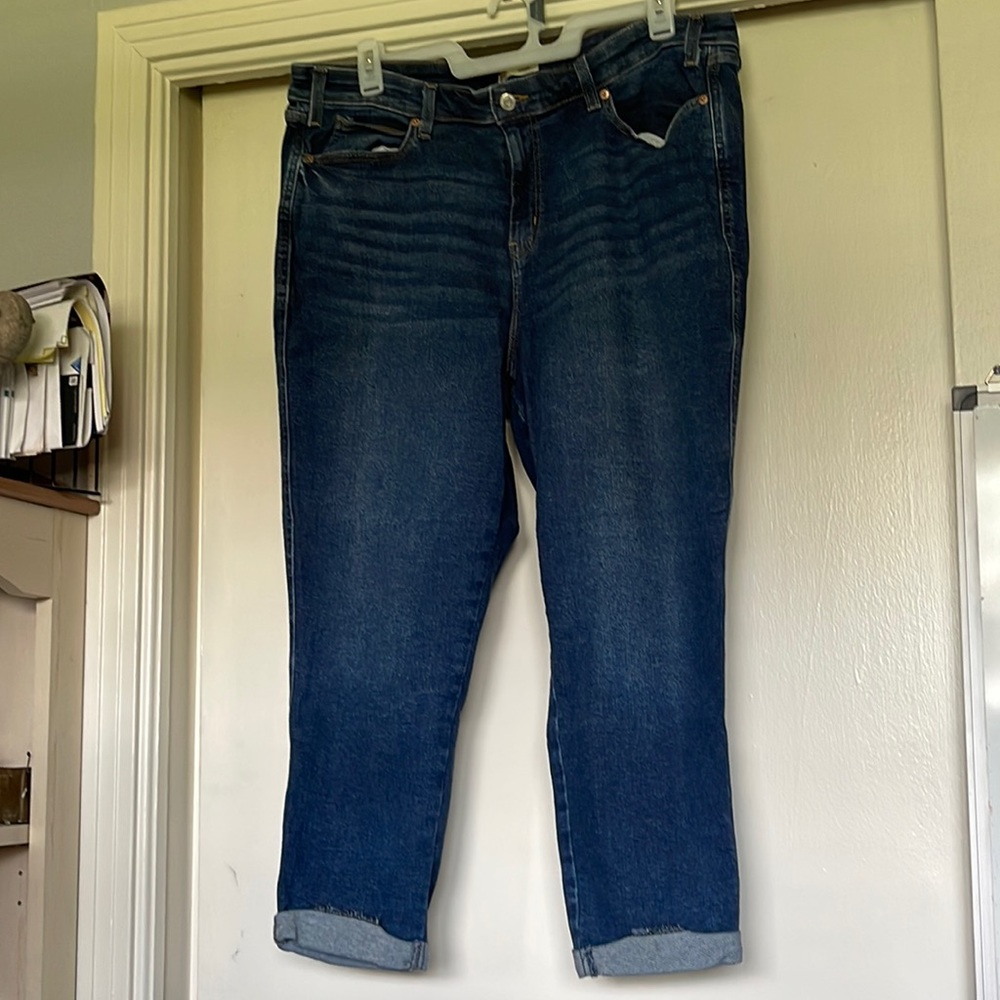 Ankle length boyfriend jeans
